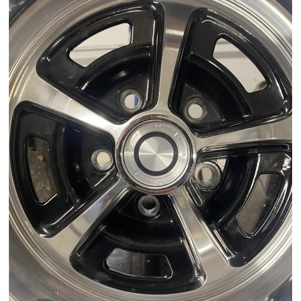 Mopar Bullseye Cap - for Aluminum wheels