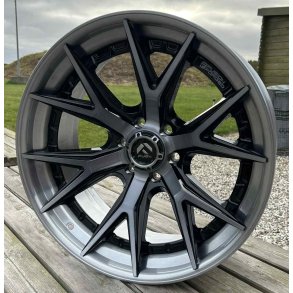 FUEL FC402 MATTE BLACK WITH GLOSS BLACK LIP 10x22, ET -18, 6X139.7