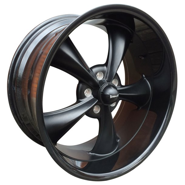 REVOLUTION CLASSIC Matte Black / Black 8,5x20 BS 4,75