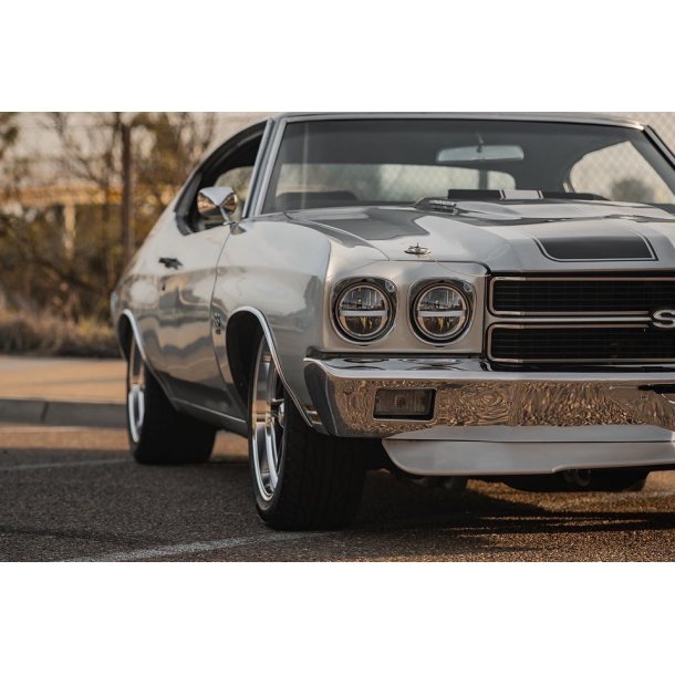 AMERICAN RACING VN514 Groove Black 8x18 ET=0 CB=79 5x114,3