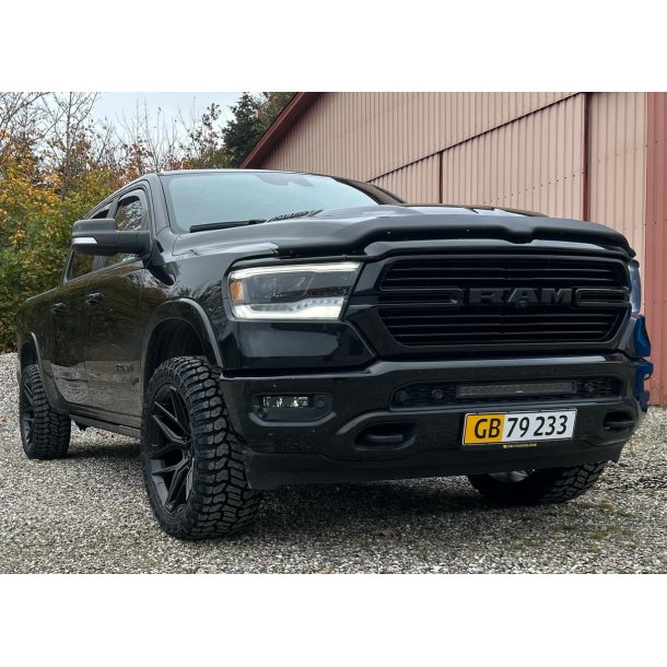 10x22 Fuel Flux Matteblack med dk , TPMS sensorer og mtrikker