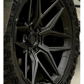 10x22 Fuel Flux Matteblack med dk , TPMS sensorer og mtrikker