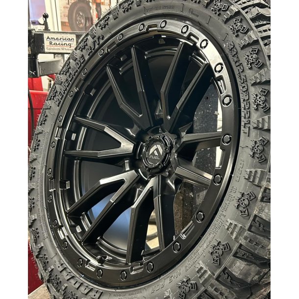 10x22 Fuel D679 Matteblack med dk , TPMS sensorer og mtrikker