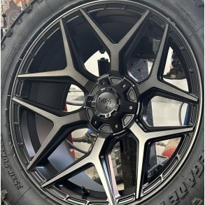 10x22 DIRT D44 Matteblack / Tintet med dk , TPMS sensorer og mtrikker