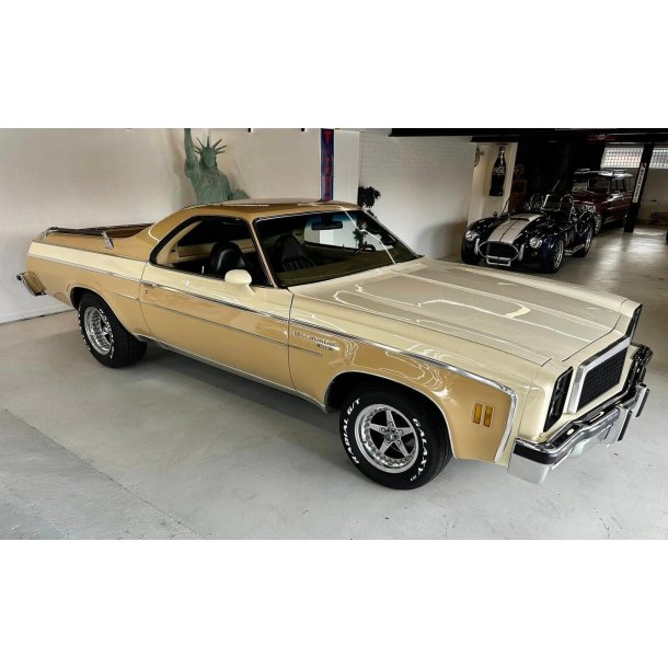 MUSCLE CAR RACEMASTER Polish 7x15 + 10x15 med BF Goodrich dk - 5x114.3