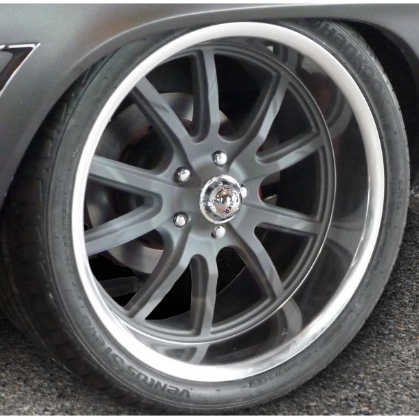 REVOLUTION COBRA Grey  8,5x20 + 10x20  med budget dk - 5x127