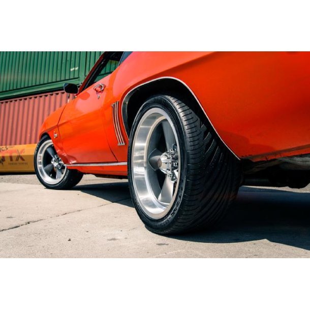 SAVE 30%  -  US MAGS U102 MATTE GUN METAL 8x18 + 9x18 med budget dk - 5x120.65